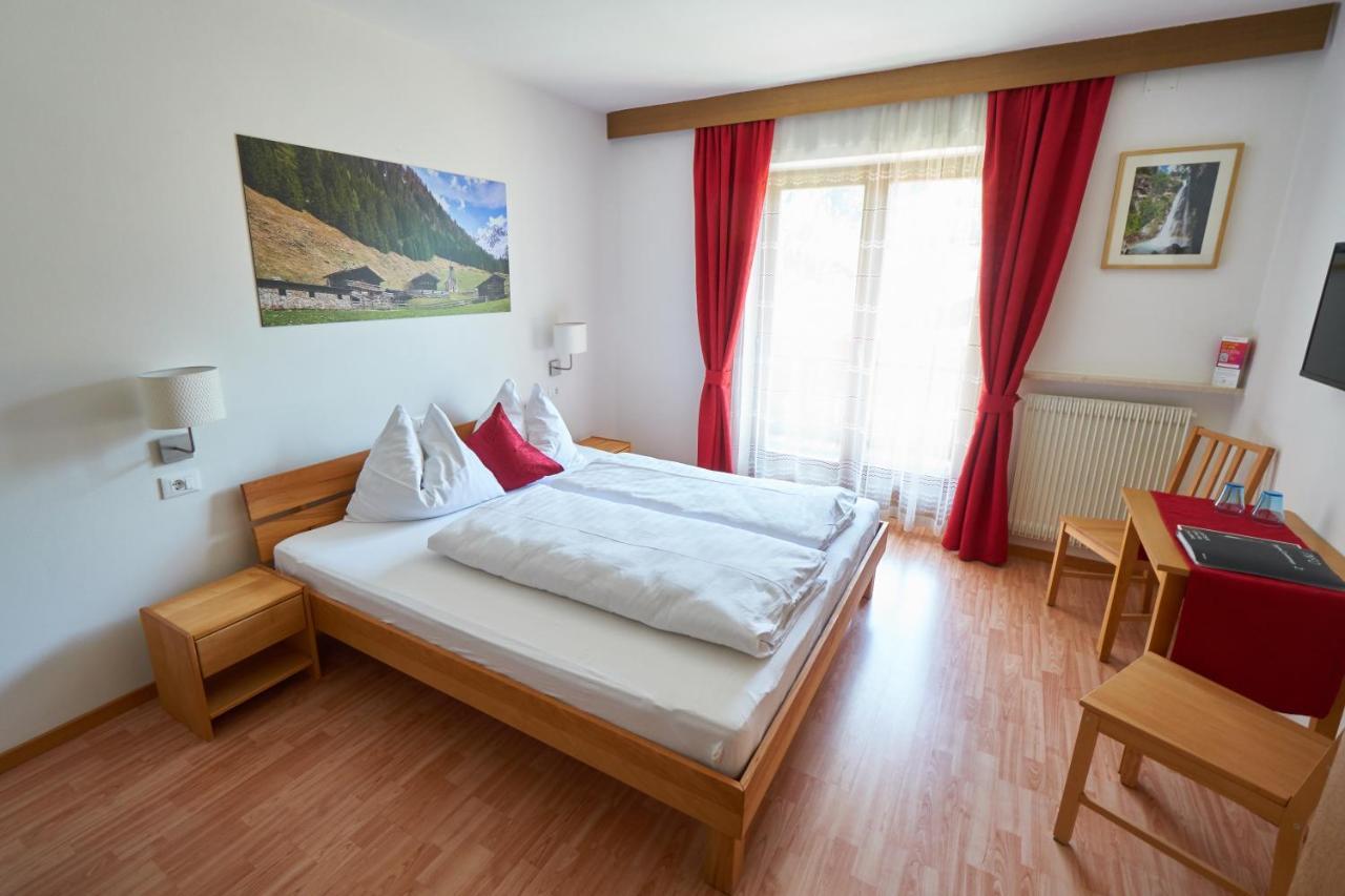 Privatpension Bergkristall San Martino di Castrozza Eksteriør billede