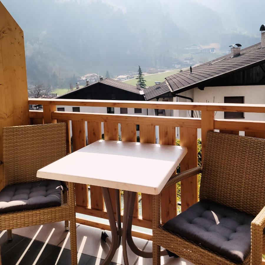 Privatpension Bergkristall San Martino di Castrozza Eksteriør billede